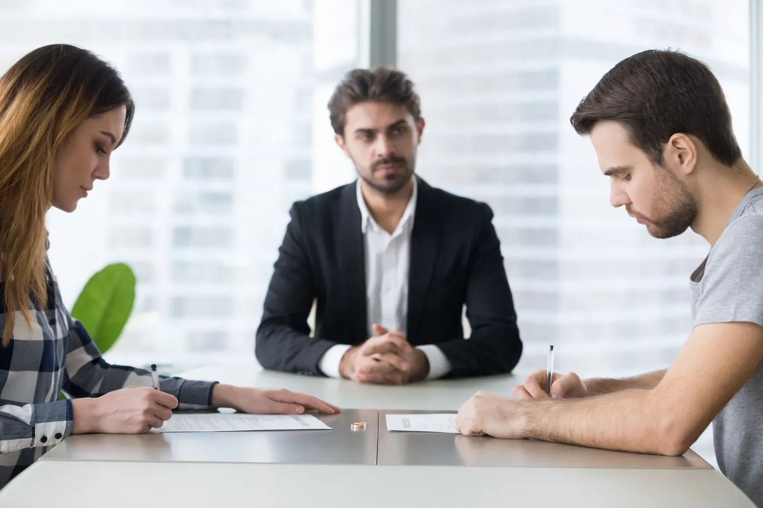 How EH Mediation Guides Couples Toward Fair and Balanced Outcomes Tower Hamlets