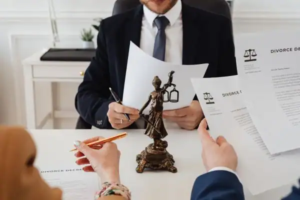 our fees Tower Hamlets from EH Mediation - image of couple in joint mediation meeting